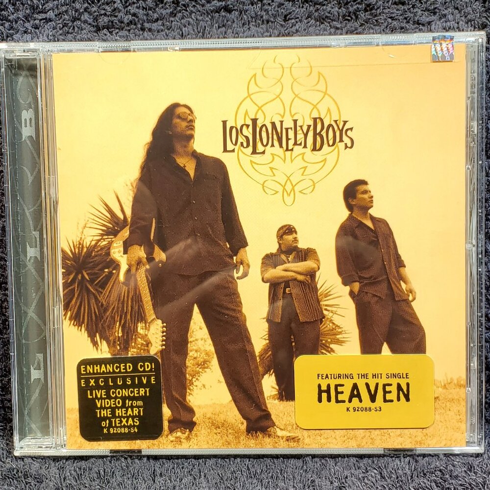 VINTAGE  LOS LONELY BOYS..COMPACT DISC..2003..FEATURING THE HIT SINGLE..HEAVEN
